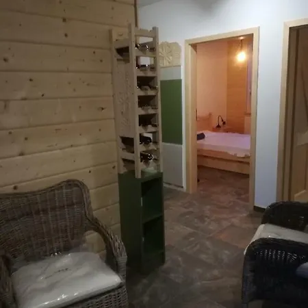 Apartament Zielony *